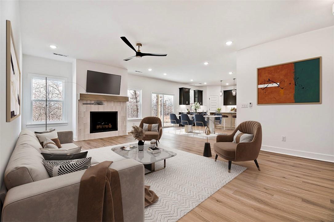 Image 2: Sample Photo - same floor plan, final finishes may