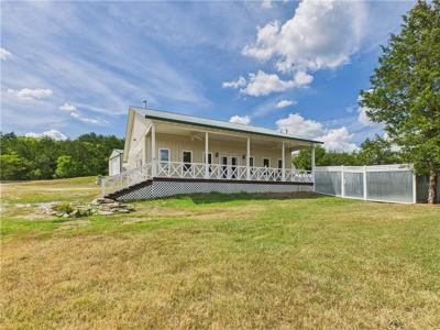 470 Lakeside Drive