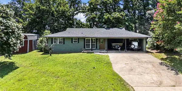 149 Bunker Hill Lane