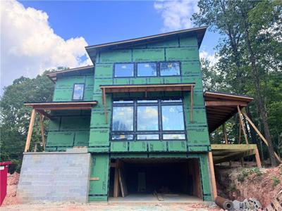 8 Selkirk Circle