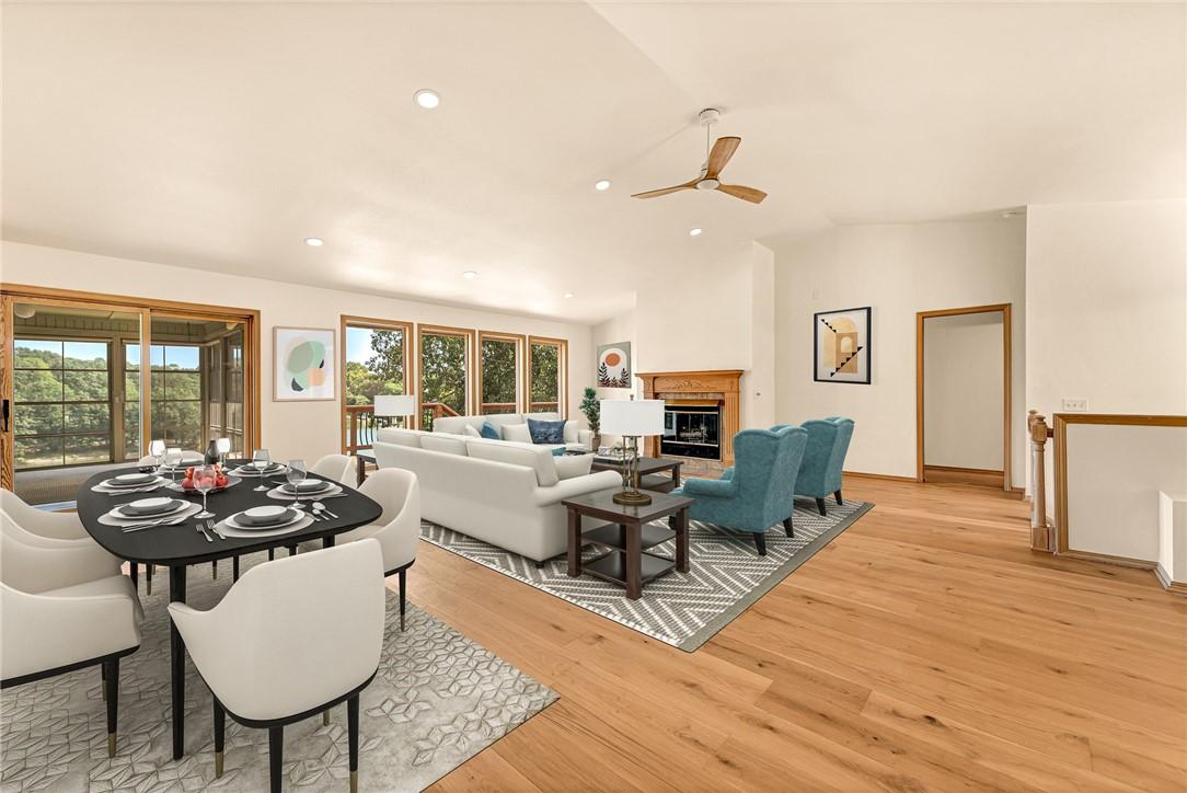 Image 4: Virtually staged