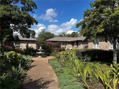 9 C Clover Lane