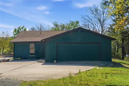 21414 Ridgeview Drive