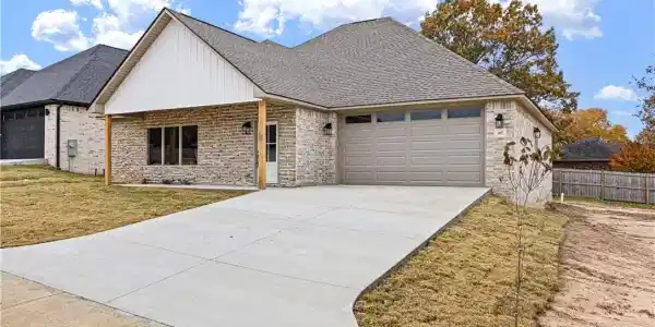 107 Harbor Circle