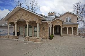 26 Carrick  DR