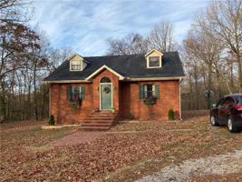 17572 Lake Sequoyah Road