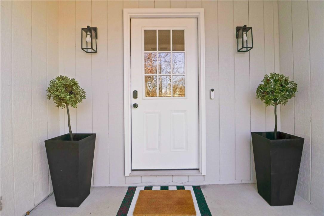 Image 4: Property entrance