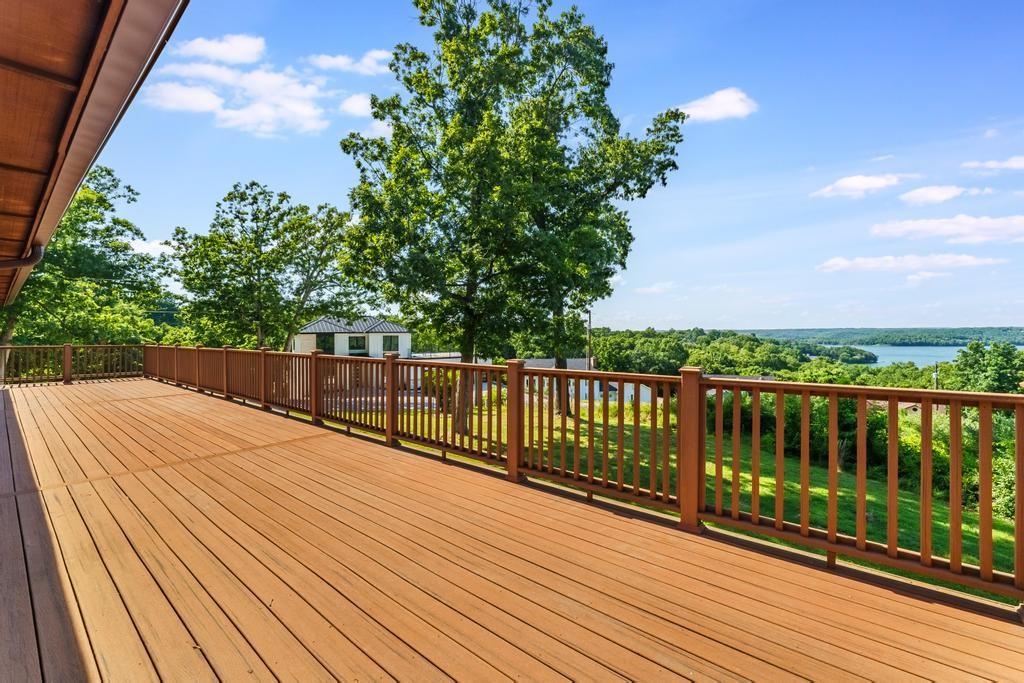 Image 4: Lake view from the back deck. IMAGINE COFFEE HERE