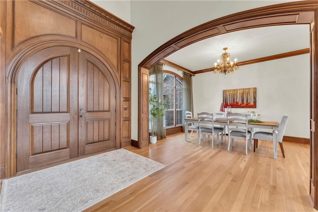 Image 2: Grand Entryway featuring arched walkways, new all