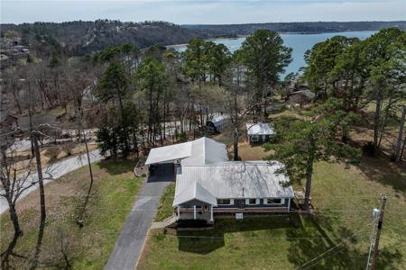 1 Puckett Road