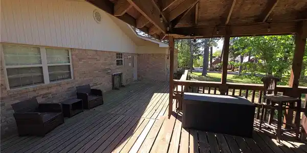 Image 4: View of wooden terrace