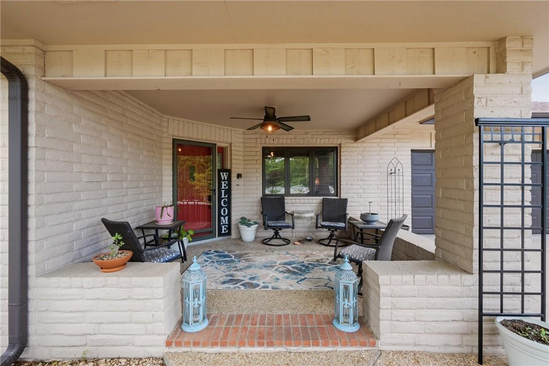 Image 4: Large front porch perfect for sitting and visiting