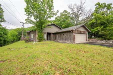 15 NE Aspen Road