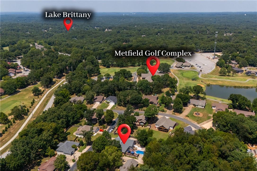 Image 4: Aerial perspective highlighting a residential area