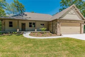 6 Oakley Lane