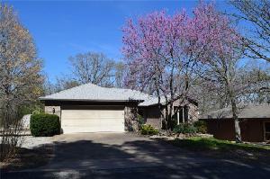 5 Angus  LN