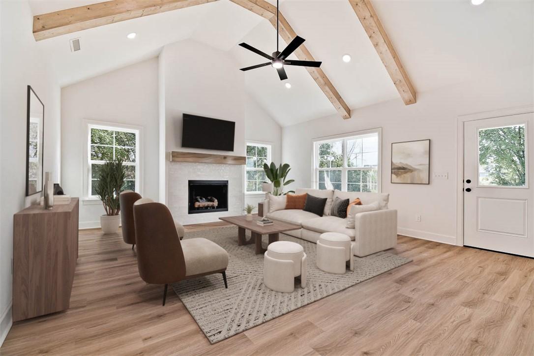 Image 4: Sample Photo: Same floorplan, final finishes may v