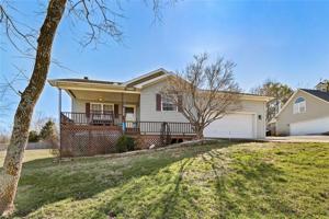 15625 Lakeview Drive