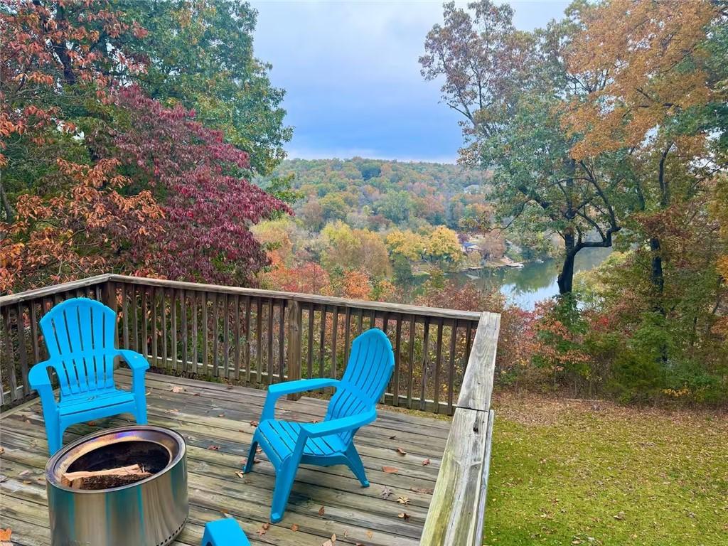 Image 2: Gorgeous Fall Views