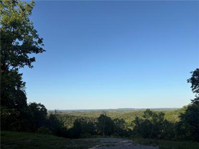 16 & 18 Summit Drive