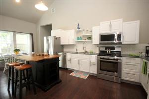 15928 Cypress  LN
