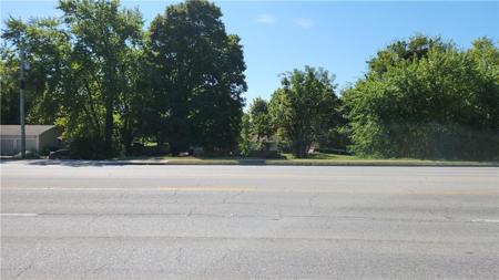 413 W Highway 264