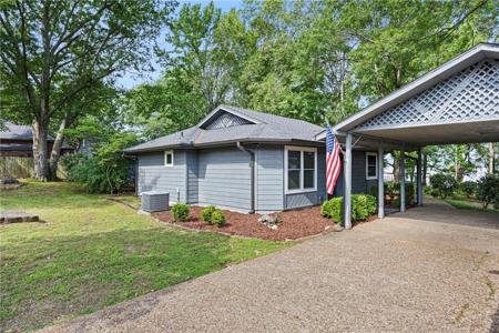 115 Jennifer Drive