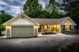 20 Village  RD