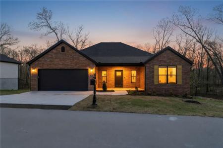 98 Selkirk Drive