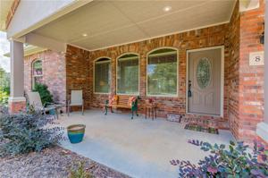 8 Chelmsworth Drive