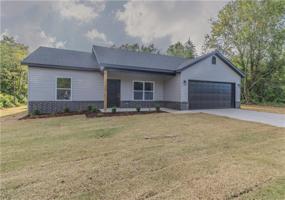 10 St Andrews Circle