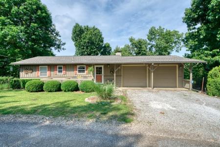 122 Hillcrest Road