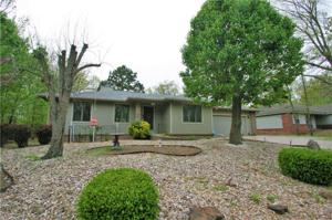16 Islay Circle