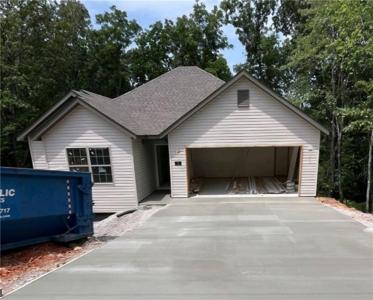 1 Chelmsworth Drive