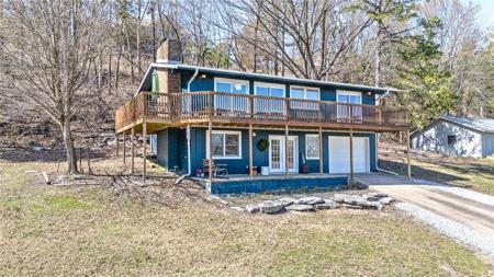 19033 Pinecrest Lane