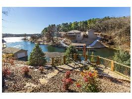 78  W Kincardine  DR