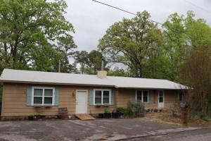 16048 SE Hickory Drive