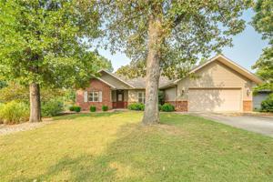 1 Ashton Circle