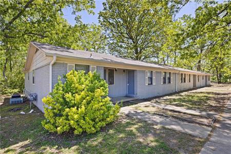 406 N Joplin Place