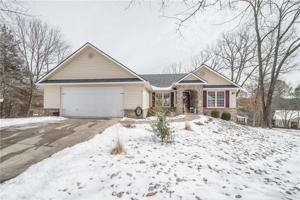 8 Westford Lane