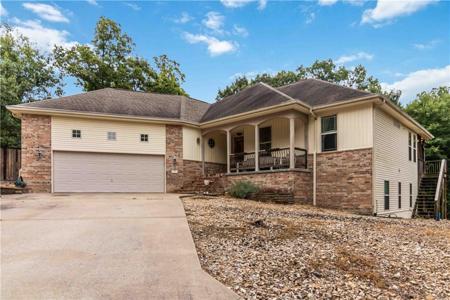 3 Parton Lane