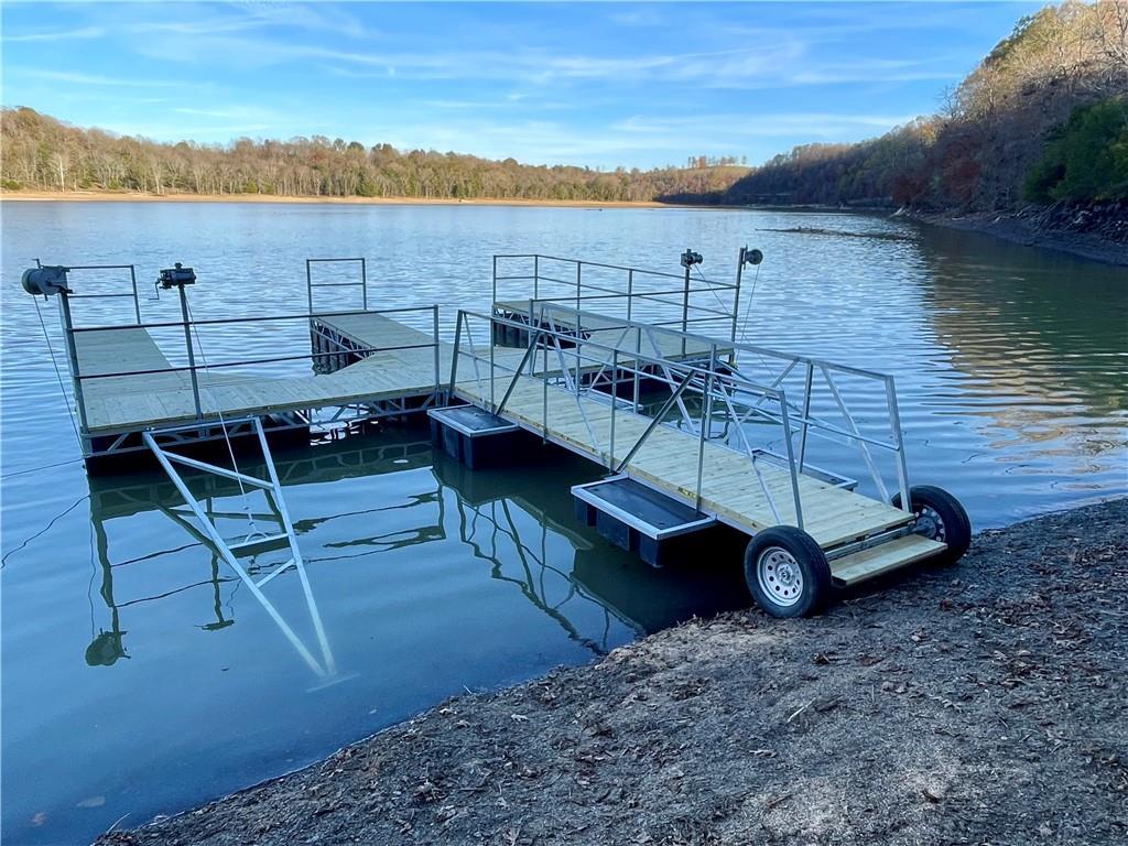 Image 4: Dock