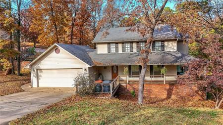 214 Canterbury Circle