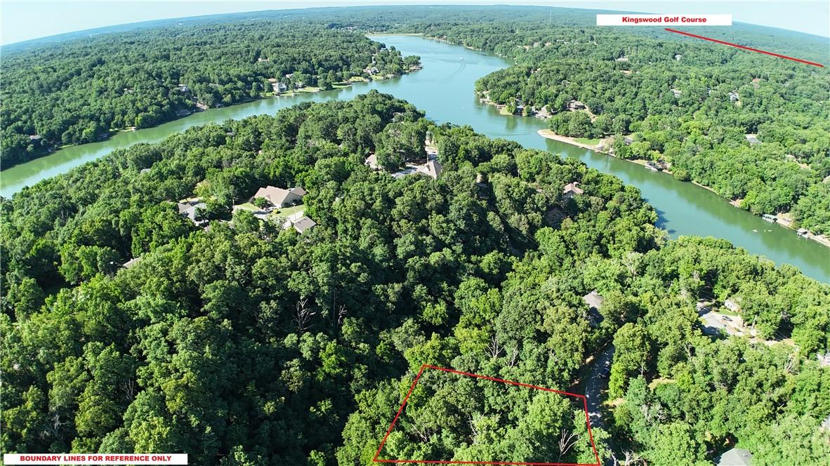 Image 3: Lot location is surrounded by Bella Vista amenitie