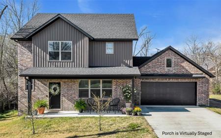 11 Hillswick Drive