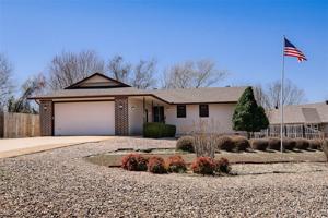 10 Cowgur Drive