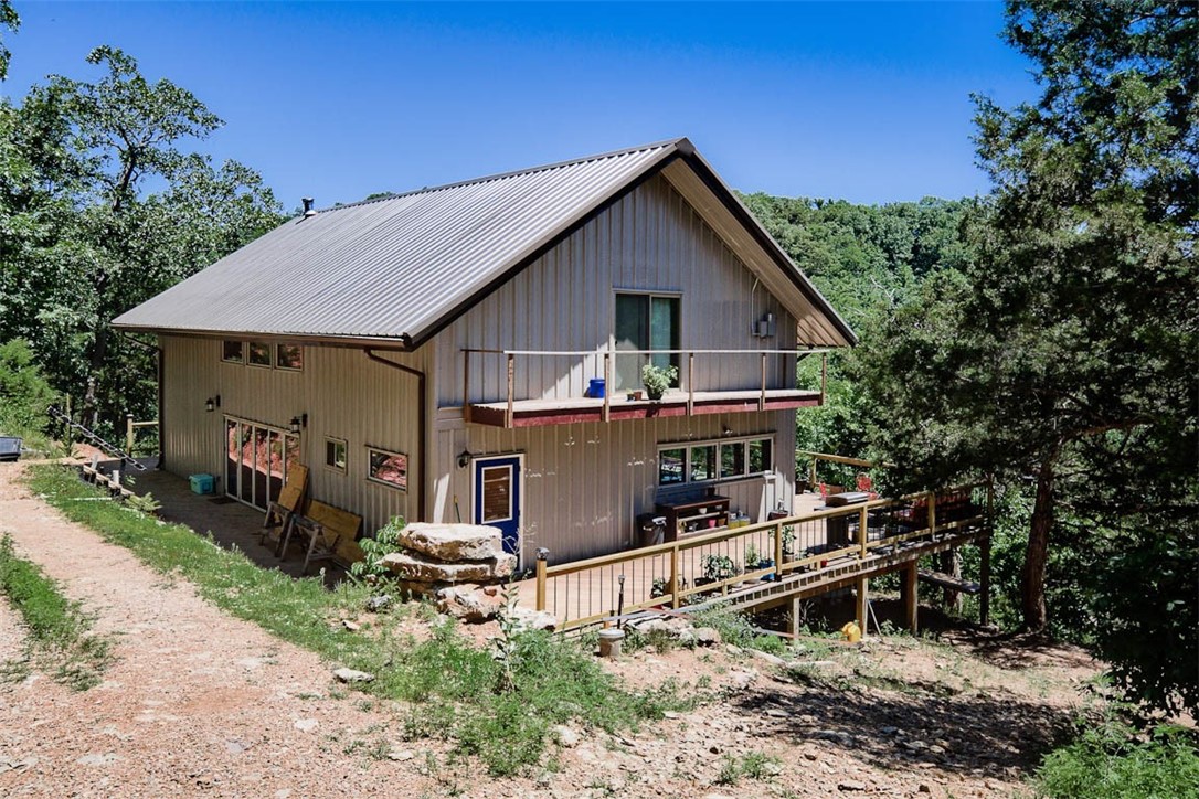 1015 County Road 142, Eureka Springs, AR lhrmls01277969