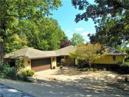 15 Blenheim Lane