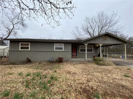 1212 Lake Sequoyah Drive