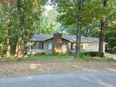 27 Basildon Drive